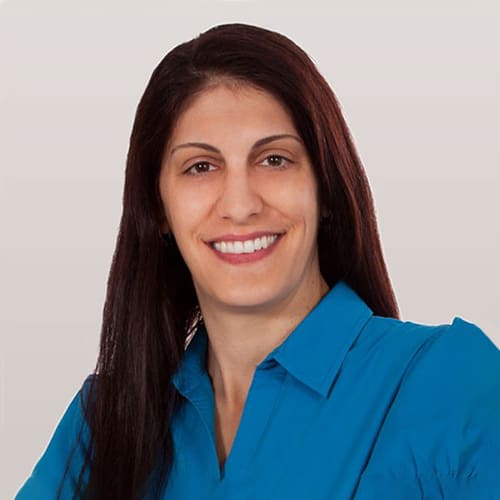 Dr. Sandi Di Fabrizio, Vernon Dentist